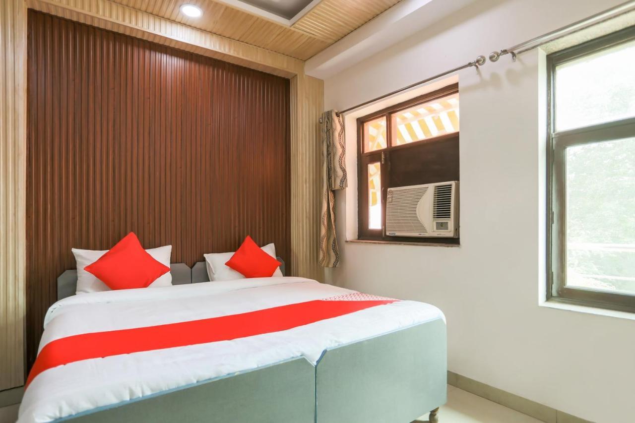 Oyo Jai Palace New Delhi Exterior photo